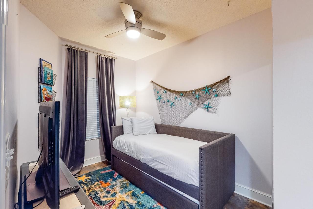 Majestic Tower 2- 1805 Apartment Panama City Beach